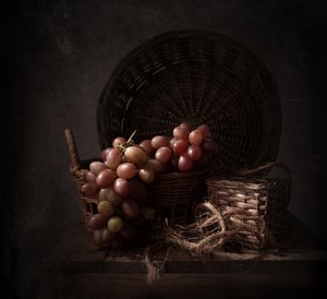 Dunkle Ernte Trauben von Margareth Perfoncio