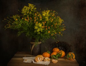 Mandarinen und Herbstblumen von Margareth Perfoncio