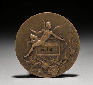 Medaille, die Loïe Fuller von der französischen Regierung verliehen wurde: Allegorie der Musik (Rückseite)