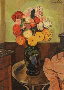 Blumenvase auf einem runden Tisch; Vase de Fleurs sur une Table Ronde, 1920