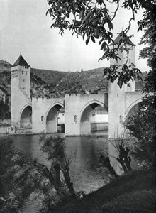 Pont Valentré, Cahors, Frankreich, 1937 von Martin Hurlimann