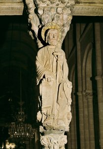 Pfosten mit Figur des Heiligen Jakobus, Pórtico de la Gloria, Kathedrale Santiago de Compostela