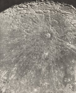 Mondfotografie Strahlung von Tycho - Zunehmende Phase, 1899 von Maurice Loewy