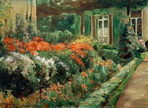 Blumenstauden am Gartenhäuschen nach Osten
