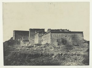 Großer Tempel der Isis in Philae, Gesamtansicht von Norden, Nubien, 1849-51, gedruckt 1852 von Maxime Du Camp