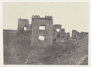 Médinet-Habou, Östliche Fassade des Gynäkeions von Ramses-Miamun; Theben von Maxime Du Camp