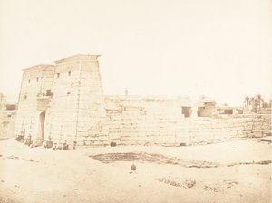 Allgemeine Ansicht des Tempels von Khons, in Karnak, Theben, 1849-50 von Maxime Du Camp