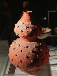 Vase in Form eines Kürbisses von Mexican School