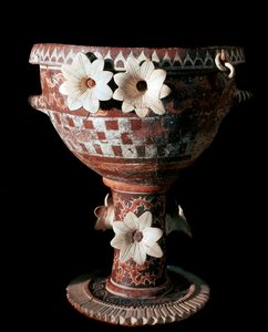 Minoische Kunst: Terrakotta-Krater mit Dekorationen aus der protopalatialen Periode (2100 bis 1650 v. Chr.)