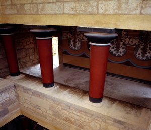 Griechische Kunst: die große Treppe des Palastes von Knossos, Griechenland