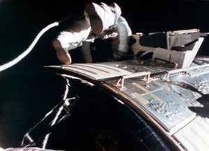 Alfred M. Worden während der Apollo 15 Mondmission, 1971 von NASA Images