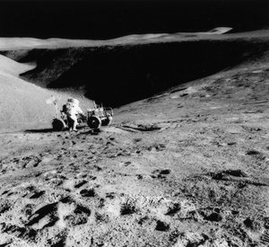 Astronaut David Scott, geb. 1932, am Hang des Hadley Delta während Apollo 15, 1971