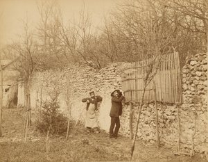 Ermitage de Sénart, ein Gärtner und Jules Belaube von Nadar [Gaspard Félix Tournachon]