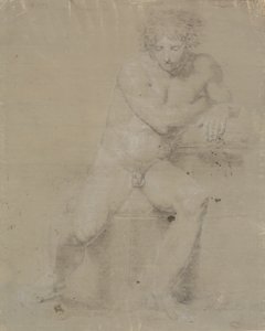 Sitzendes Modell auf Plinthe mit Kissen. Von vorne gesehen. Rechte Hand unter der linken Achselhöhle