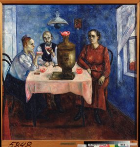 Teetrinken (Szene aus dem Alltag, eine traurige Familie trinkt Tee um einen Samowar)