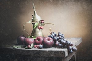Rustikale Früchte und Dallah