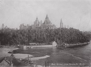 Die Parlamentsgebäude, Ottawa, vom Nepean Point