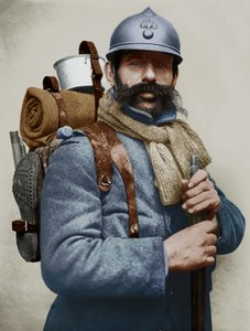 Porträt eines französischen Soldaten in Militäruniform, Erster Weltkrieg (Farbfoto)