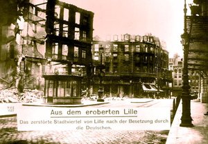 Die verwüstete Stadt Lille nach der Einnahme durch die deutschen Truppen, Oktober 1914 von Photographer German