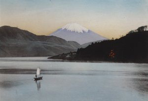 Japan, ca. 1912: Berg Fuji vom Hakone-See von Photographer Japanese