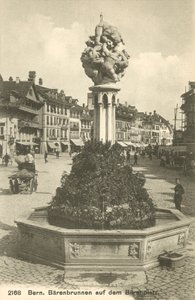 Bern, Schweiz, Bärenbrunnen auf dem Bärenplatz von Photographer Swiss