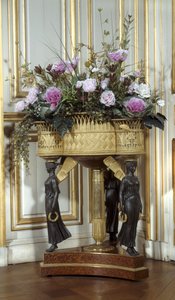 Jardiniere mit vier Körben in Goldbronze um 1807