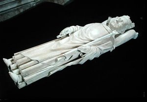Grabfigur von Karl VI. (1368-1422) 1429 (Marmor)