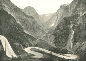 Die Zickzackstraße und Wasserfälle, Stalheim, Norwegen von Poulton and Co