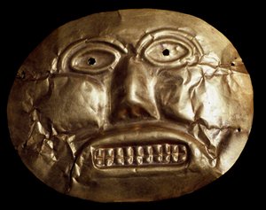 Präkolumbianische Zivilisation Calima: Goldene Totenmaske. 7.-15. Jahrhundert Bogota, Museo de Oro Kolumbien von Pre Columbian Pre Columbian