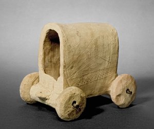 Modell eines bedeckten Wagens, angeblich aus Hammam bei Karkemisch (Jerablus) Syrien, ca. 2400-2300 v. Chr. von Prehistoric