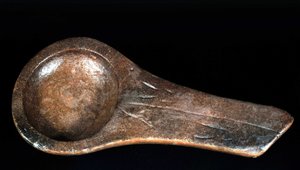 Lampe des Magdalénien aus Lascaux - Musée des Antiquités de Saint-Germain-en-Laye