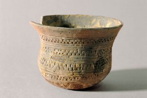 Vorgeschichte: Vase in Glockenform. Neolithikum (Terrakotta) von Prehistoric Prehistoric
