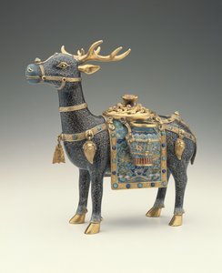 Eine Figur eines Hirsches (Cloisonné-Email)