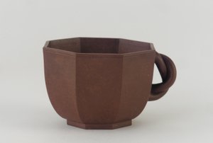 Achteckige Tasse, Chengzhai, wahrscheinlich 19. Jahrhundert