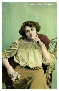 Dora Barton, britische Schauspielerin, ca. 1905-1919 von RW Thomas
