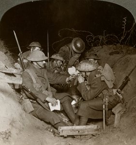 Ein Abend in den Reserveschützengräben bei Beaumont Hamel, Frankreich, Erster Weltkrieg