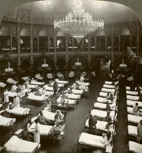 Innenansicht des geräumigen Krankenhauses in Brighton, Sussex, Erster Weltkrieg, 1914-1918 von Realistic Travels Publishers