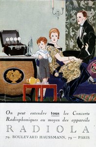 Radio Radio Radio Werbepostkarte (TSF): „Alle Radiokonzerte können mit Radiola-Geräten gehört werden“. sd. circa 1919. Illustration von René Vincent, alias René Mael (1879-1936) von Rene Vincent