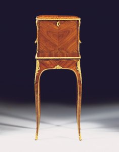 Louis XV Serre-Bijoux