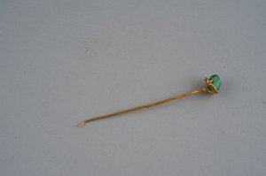 Haarnadel (Gold und Smaragd)