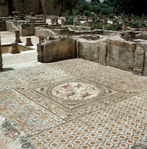 Überreste der Mosaiken der römischen Stadt von Roman
