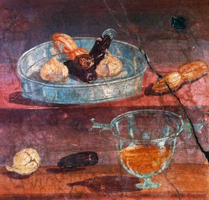 Stillleben mit Knoblauch, Datteln und Honig, zwei Gold- und Silbermünzen zwischen Früchten, Wandmalerei aus dem Haus der Hirsche, Herculaneum (Unesco-Welterbeliste)