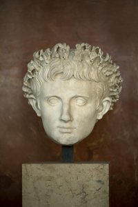 Kopf des Kaisers Augustus (63 v. Chr. - 14 n. Chr.) Marmor