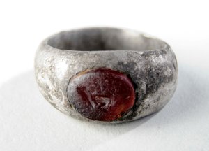 Fingerring mit Intaglio (Silber)