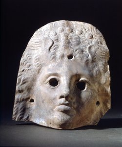 Maske für Tragödien in der römischen Ära. Museo della Scala, Mailand von Roman Roman