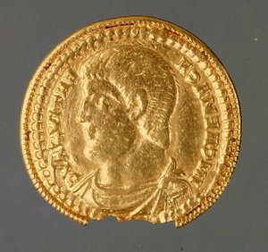 Solidus von Magnentius, gefunden in Kirchberg, ca. 350-353 (Gold)