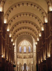 Innenansicht der Kathedrale von Vézelay
