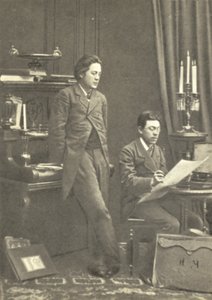 Anton Tschechow (links) mit seinem Bruder Nikolay in Moskau