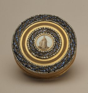 Schnupftabakdose mit späterem Miniaturdenkmal für Katharina II., von Johann Gottlieb Scharff, St. Petersburg, 1776