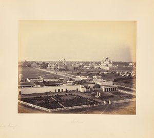 Lucknow; Chutter Manzil, etc. Gesamtansicht von Samuel Bourne